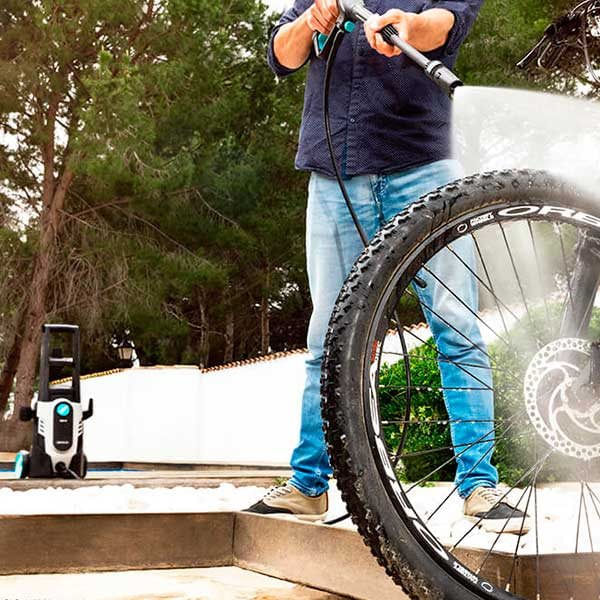 hidrolimpiadora-hidroboost-1600-car-bike-1600w-426-litros-hora-0023590