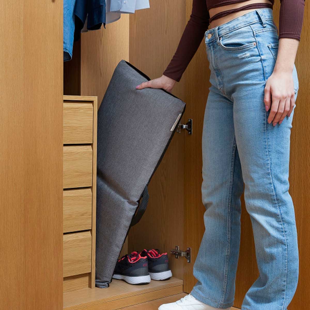 silla-de-suelo-almacenaje