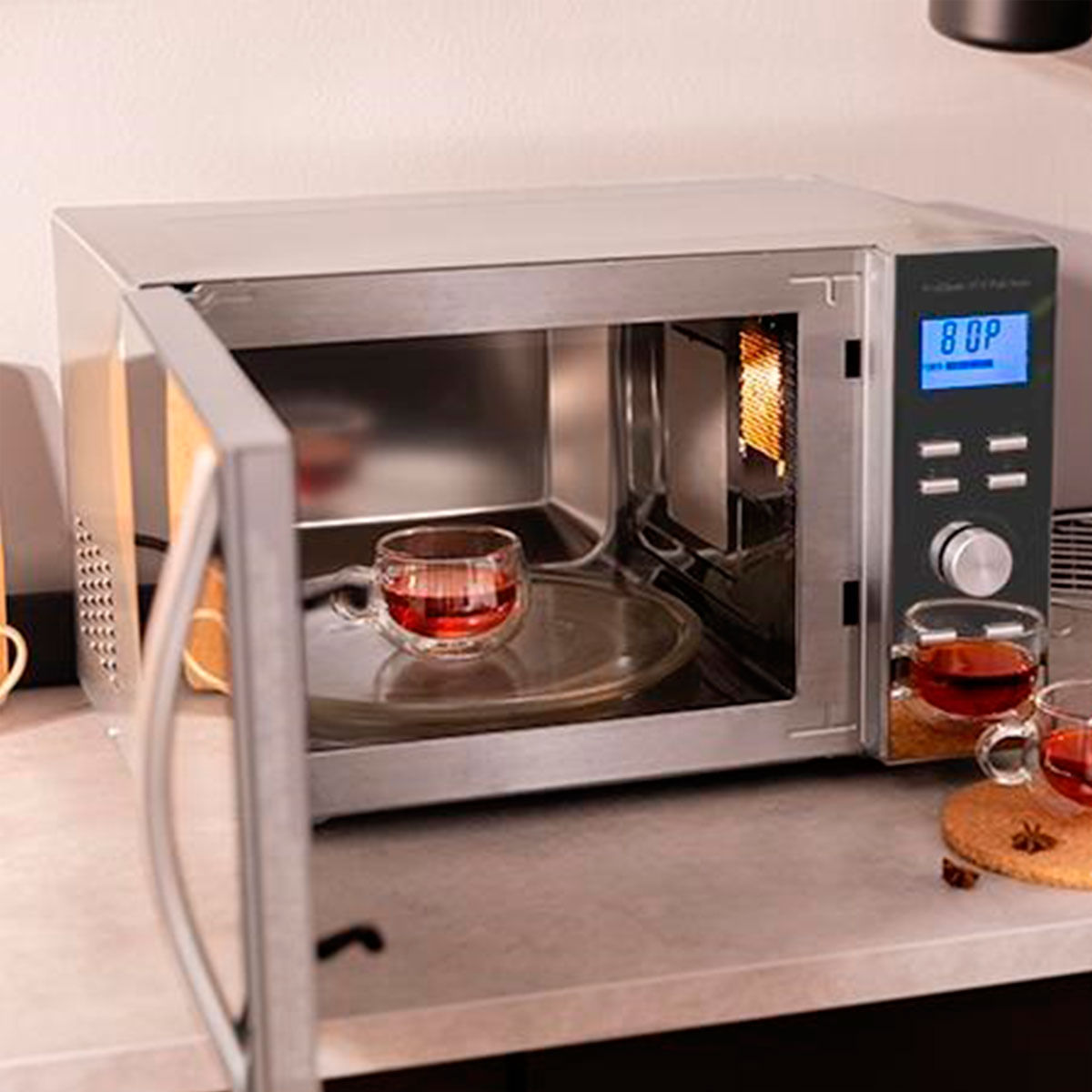 microondas-grill-cecotec-proclean-9110-uso