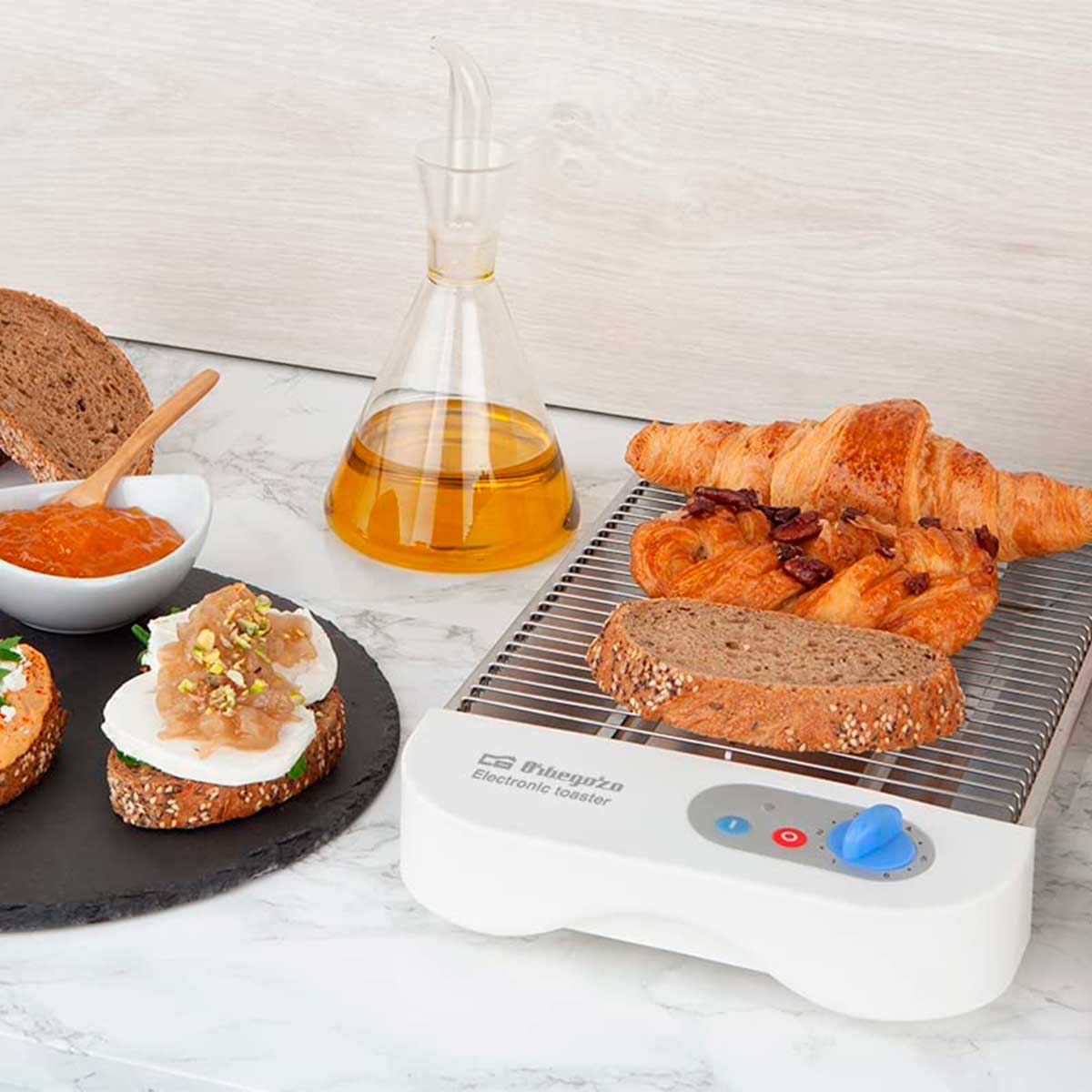 Tostador plano Orbegozo TO 1010 600W 6 niveles blanco detalle panecillos
