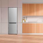 Frigorífico combi Cecotec Bolero CoolMarket Combi 250 Inox D 250L Total No Frost D inox 181 cm ambientada