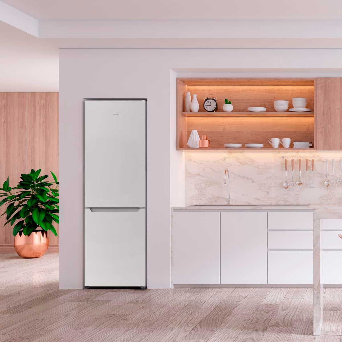 Frigorífico combi Cecotec Bolero CoolMarket Combi 250 White E 250L Total No Frost E blanco 180 cm ambientada