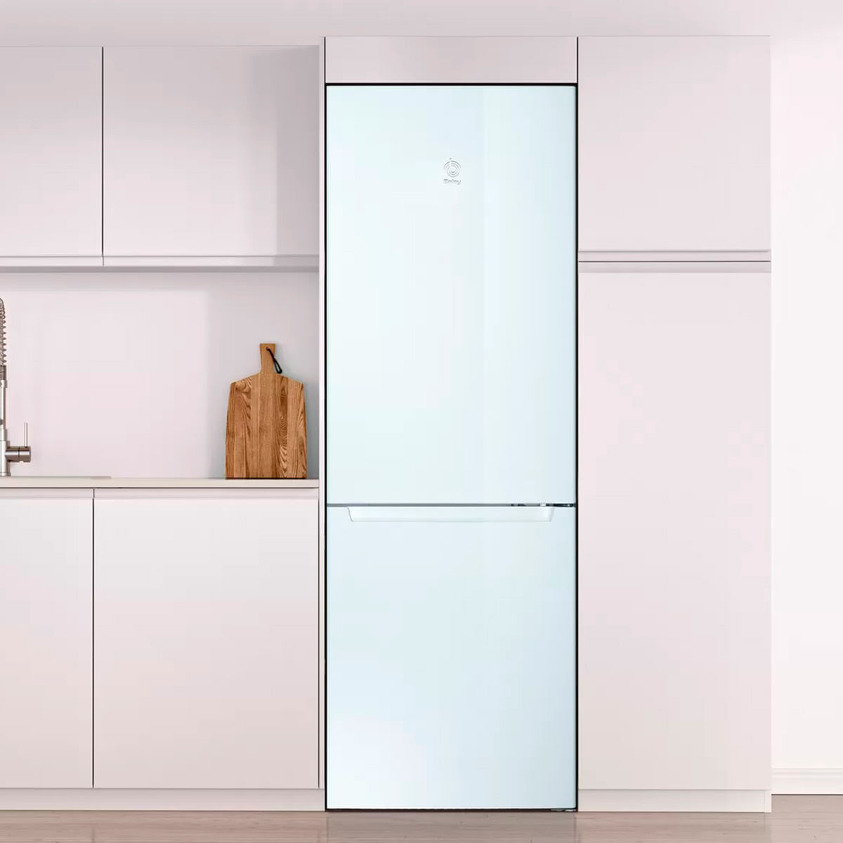 Frigorífico combi Balay 3KFE561WI No Frost 305L E blanco 186 cm ambientada