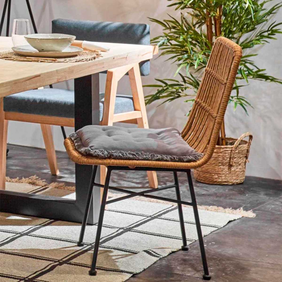 Pack de 4 sillas de comedor Thai ratán marrón/negro con cojín