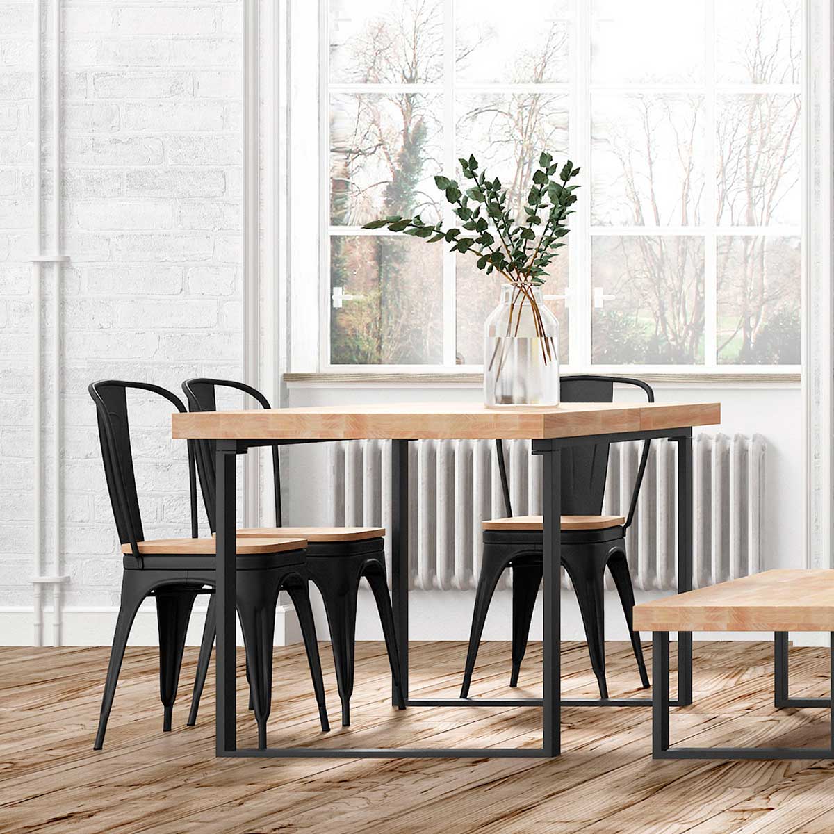 Pack de 4 sillas Tolix roble Nordish/negro 85x45x45 cm ambientada
