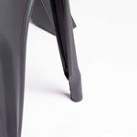 Pack-de-4-sillas-Tolix-negro-85x45x45-cm-detalle-patas