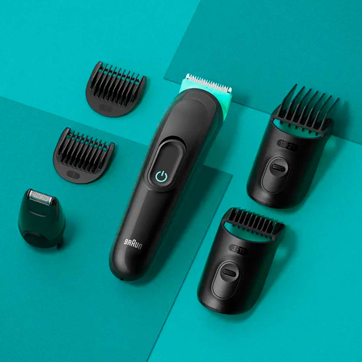 Recortadora Braun Series 3 MGK 3411 6 en 1 cabeza y barba negro accesorios
