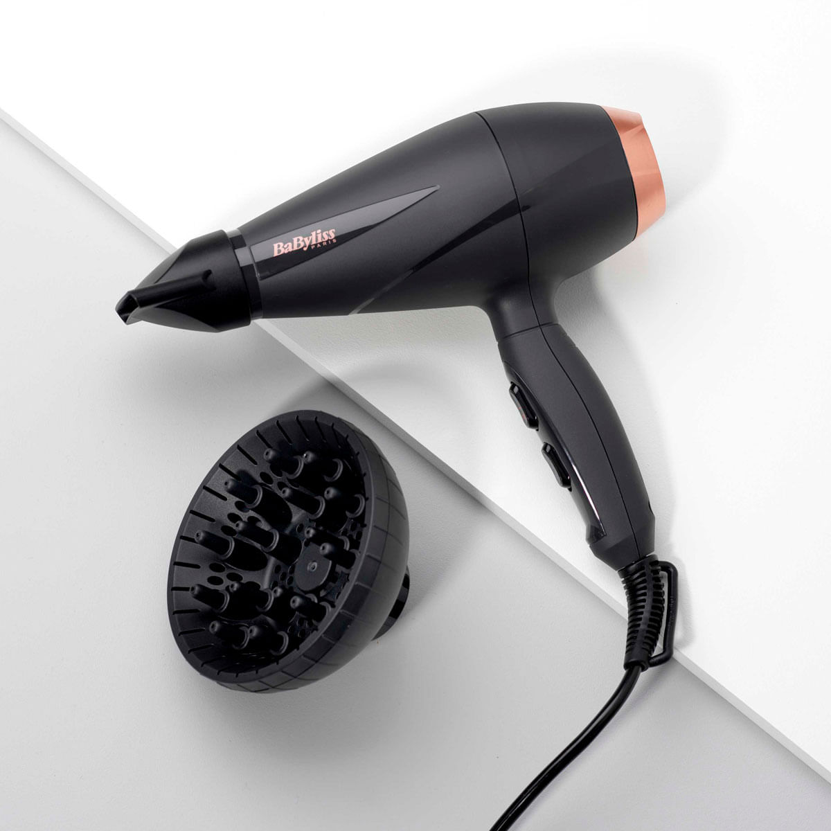 Secador de pelo Smooth Pro 2100 Babyliss 2100W tecnología iónica con accesorios negro 2