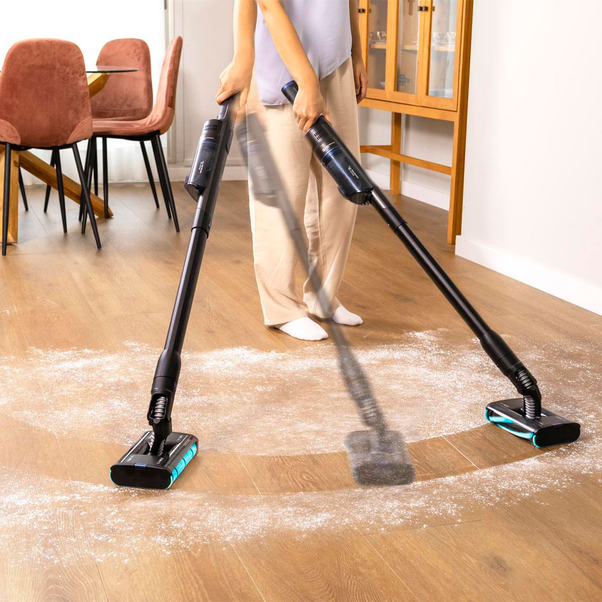 Aspirador vertical Cecotec Scoba 2100 Twice Animal 2 en 1 215W 20kPa especial animales negro 3