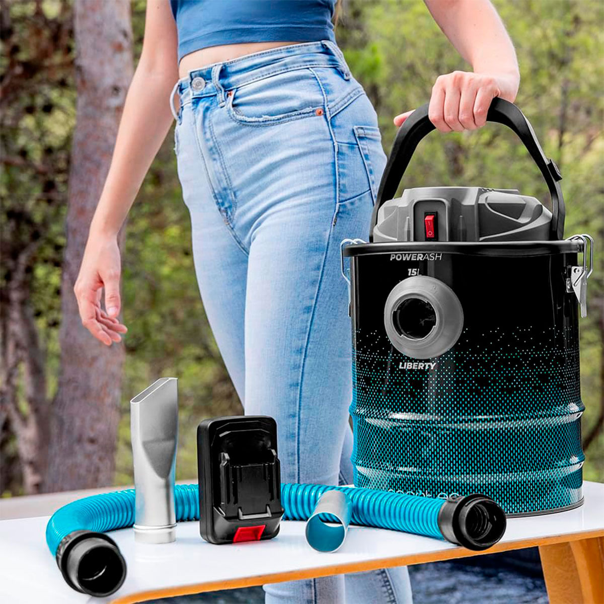 Aspirador de cenizas Cecotec Conga Ash 7000 Liberty 120W 15L negro 5