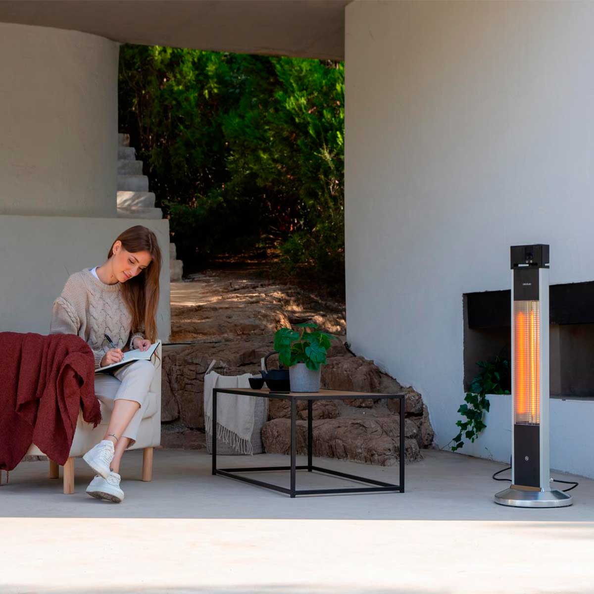Estufa de exterior Cecotec ReadyWarm 2000 Power Tower 2000W mando a distancia negro 6