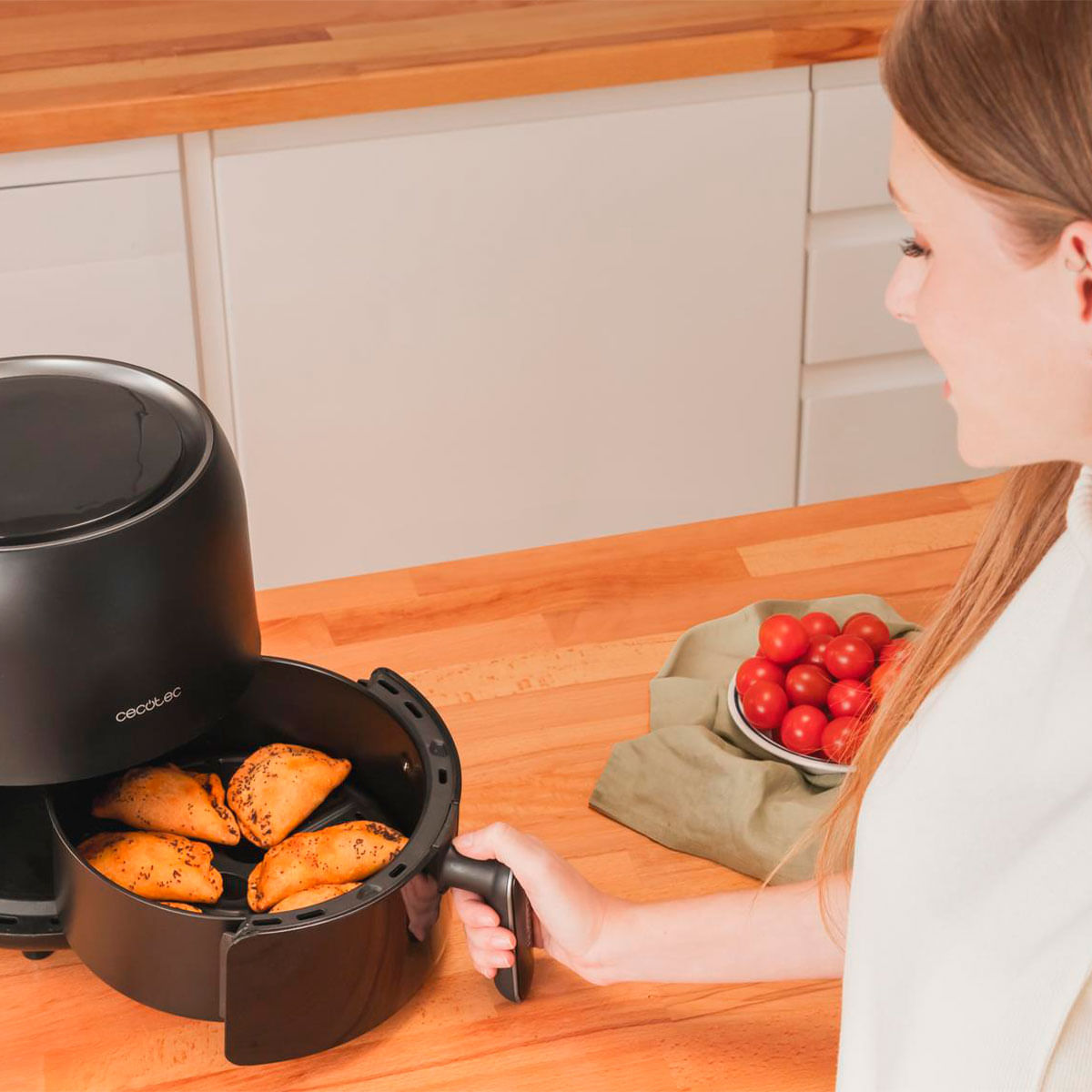 Freidora de aire Cecotec Cecofry Fantastik 3000 1000W 3L negro 7