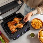 Freidora de aire Cecotec Cecofry FireDome 8000 Pro 8L 9 modos de cocinado negro 3