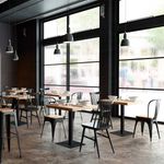 Mesa-Moss-cuadrada-bar-roble-nordish-negro-74x80x80cm-animada