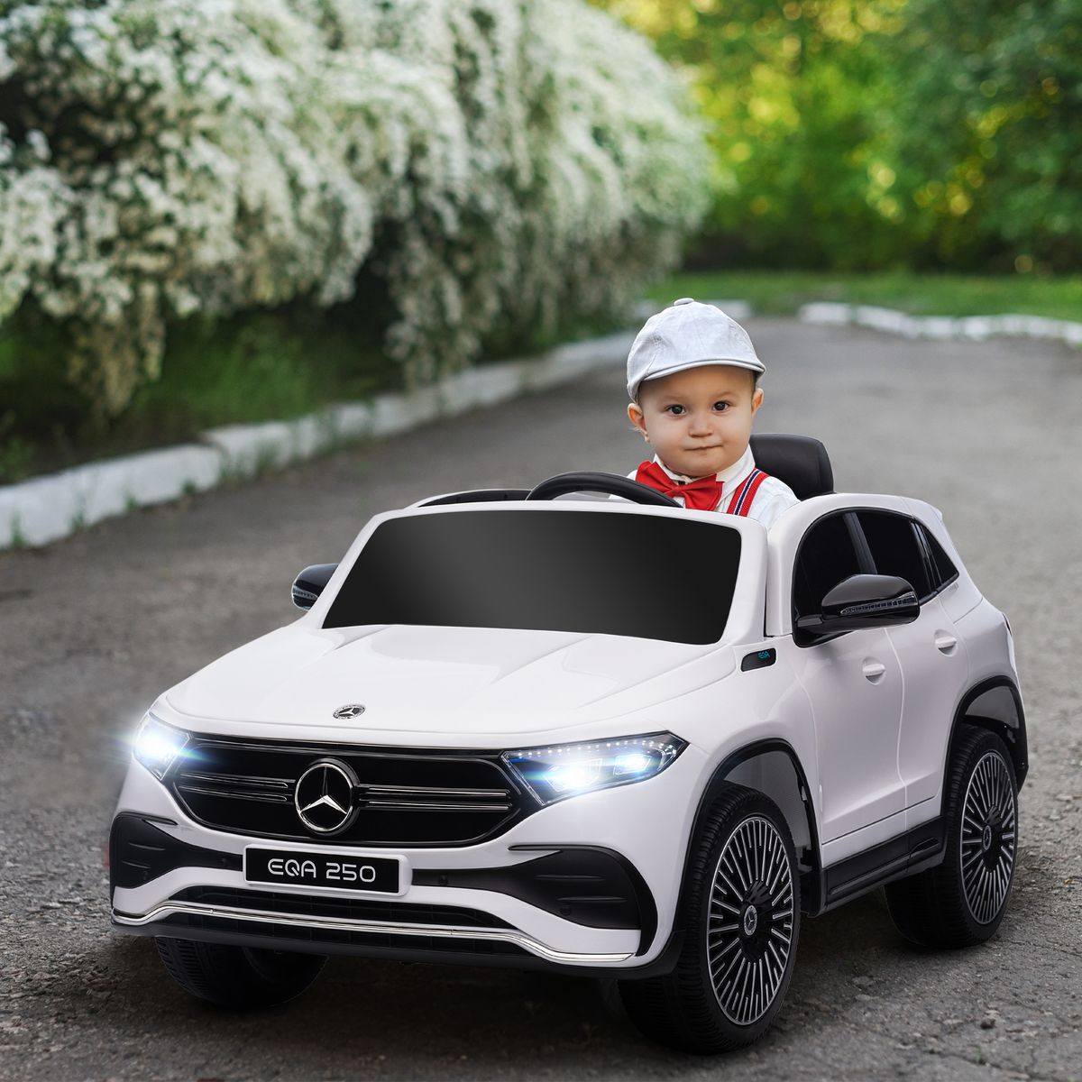 Coche eléctrico infantil Mercedes Benz EQA 12V con mando blanco 2