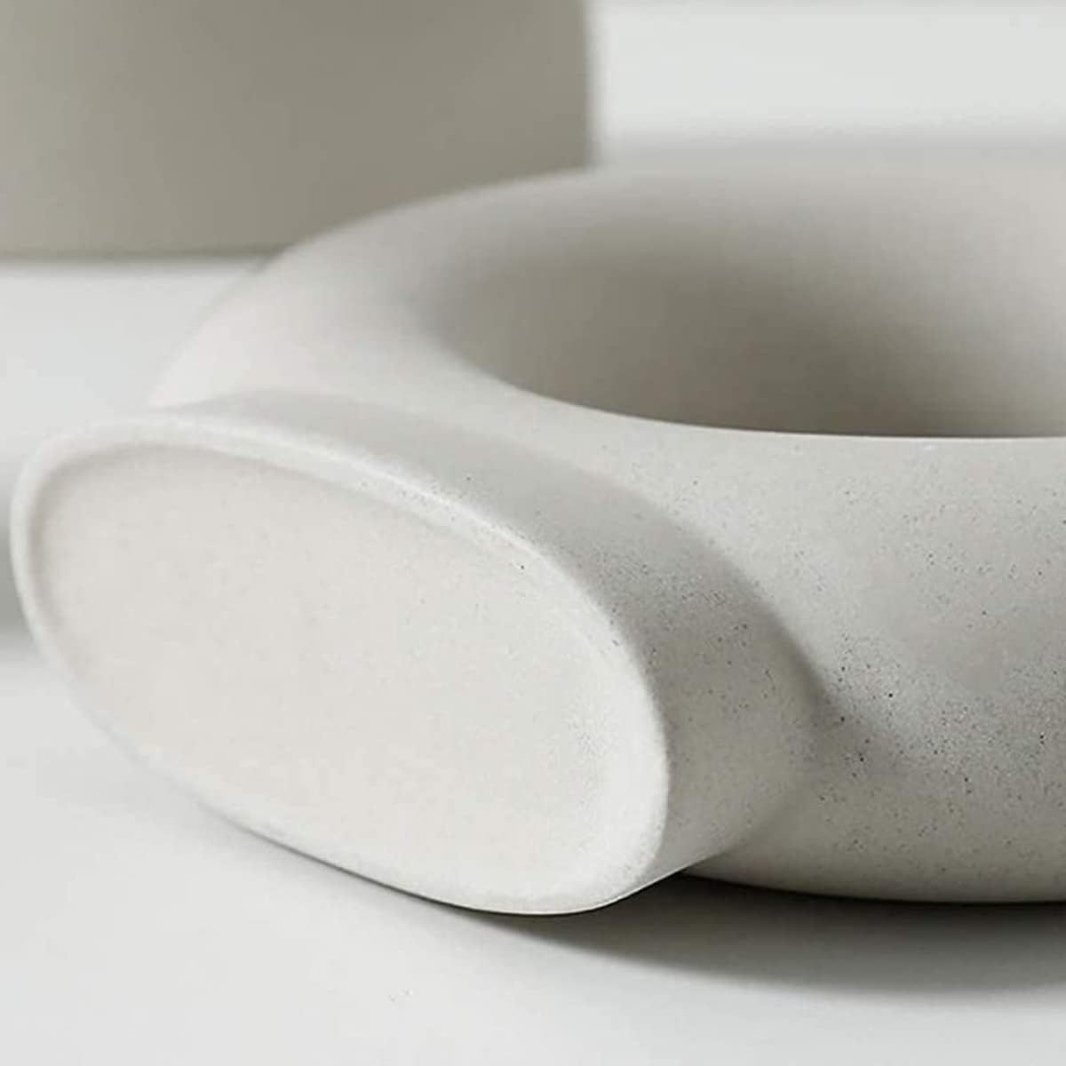 Portavelas-ovalado-ceramica-blanco-18cm-material