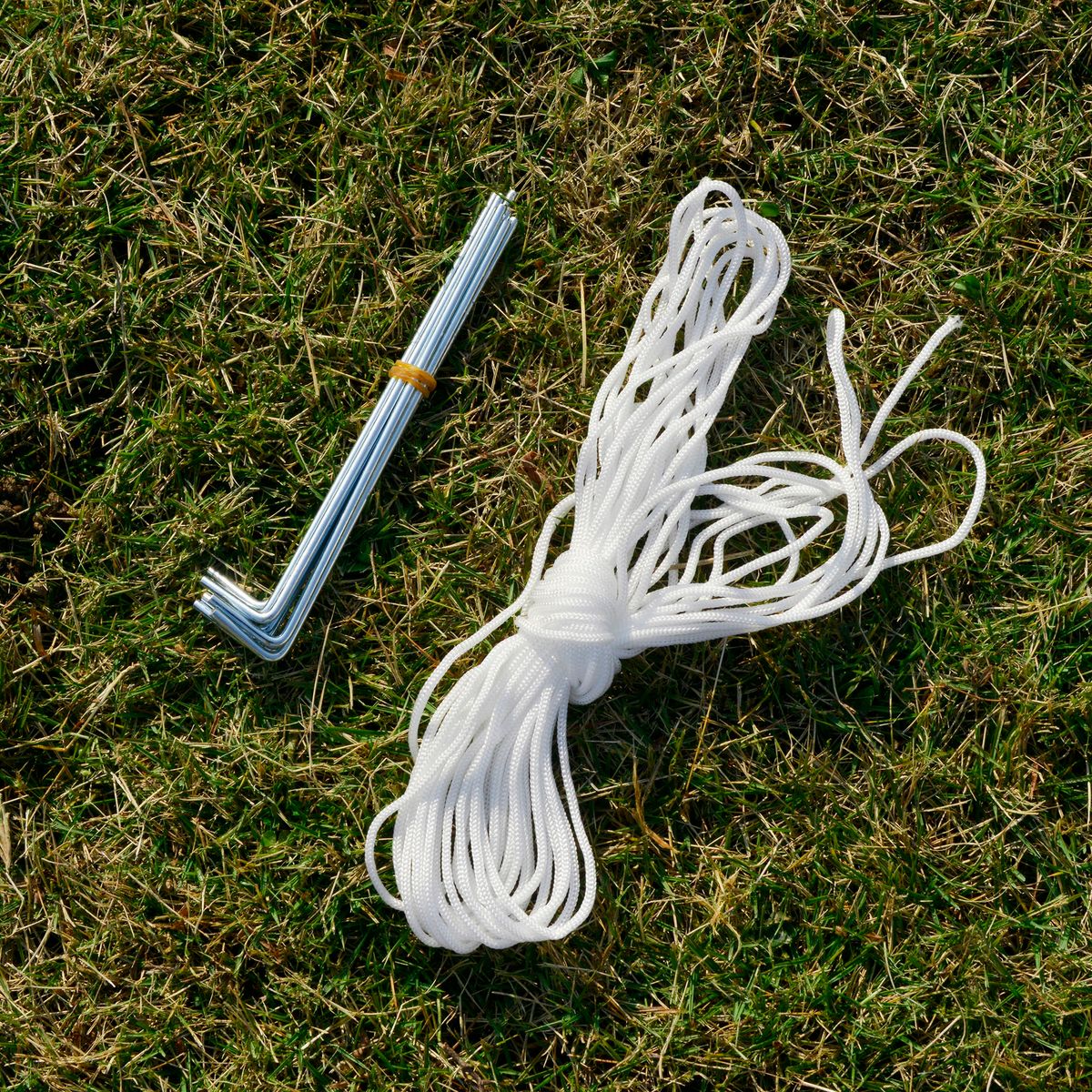 Carpa de jardín Balik Outsunny con mosquitera azul 3x3 m cuerdas y piquetas