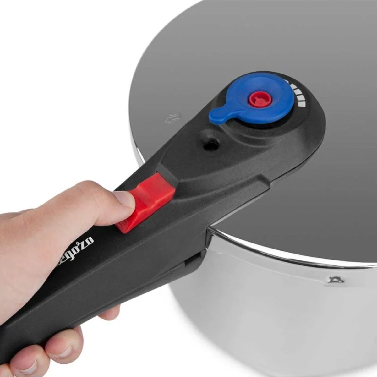 Olla-a-presion-Orbegozo-HP-4006-acero-inoxidable-4L-Ø22-cm-boton-apertura