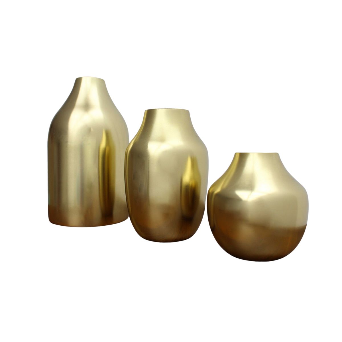 Set-de-3-jarrones-Pubol-metal-dorado-10-14-20-cm-fondo-blanco