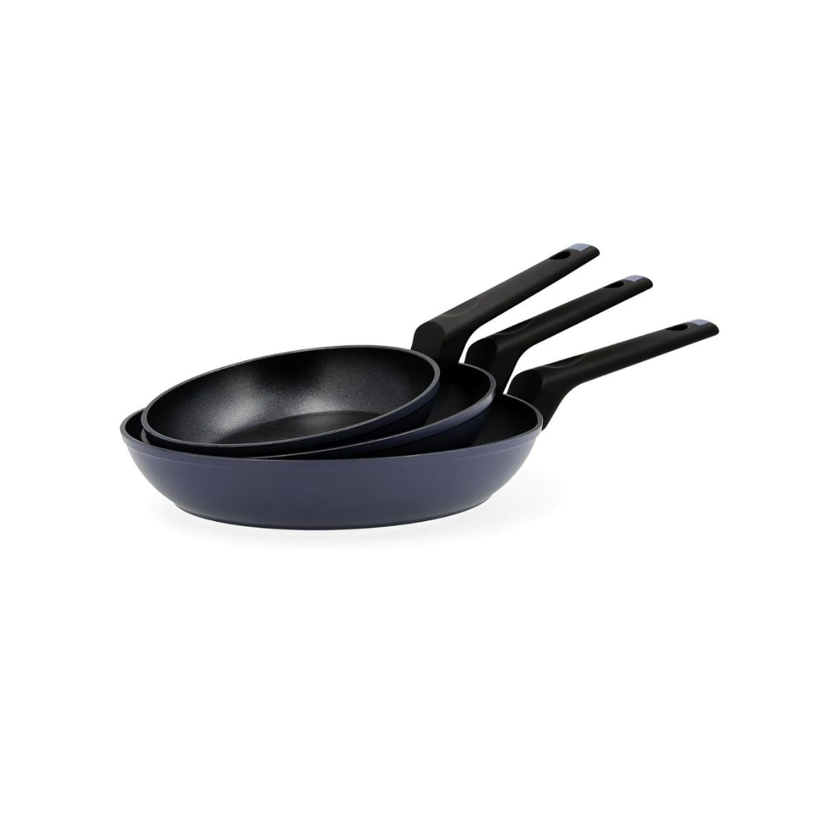 Set-de-3-sartenes-Horizonte-Bidasoa-aluminio-forjado-Ø18-Ø22-Ø26-cm-fondo-blanco