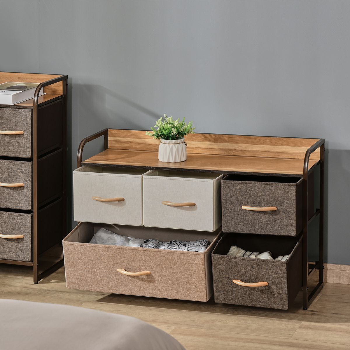 Cómoda Mehi Homcom 5 cajones de tela plegables marrón/beige 58x87,5x29 cm animada interior