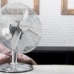 Ventilador-de-sobremesa-Cecotec-EnergySilence-620-RetroDesk-40W-oscilante-3-velocidades-plata-30cm-animada