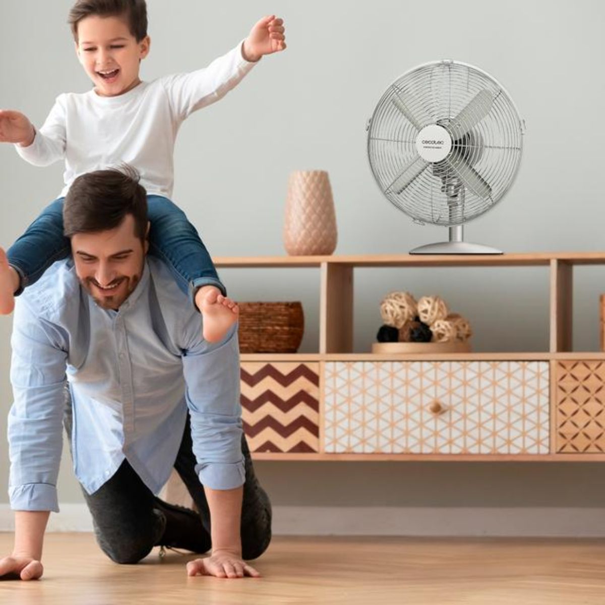 Chaiselongue-Conde-reversible-tapizado-cairo-3-plazas-grafito-100x200x80-cm-animada