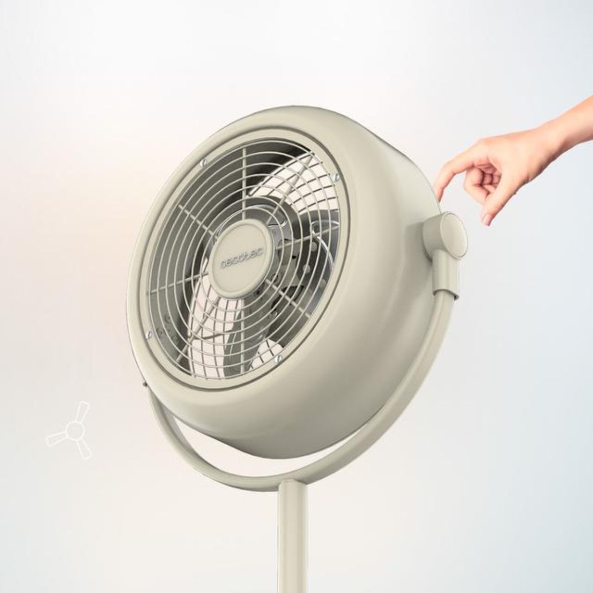 Ventilador-de-pie-Cecotec-EnergySilence-250-ClassicStyle-25W-3-aspas-2-velocidades-beige-detalle
