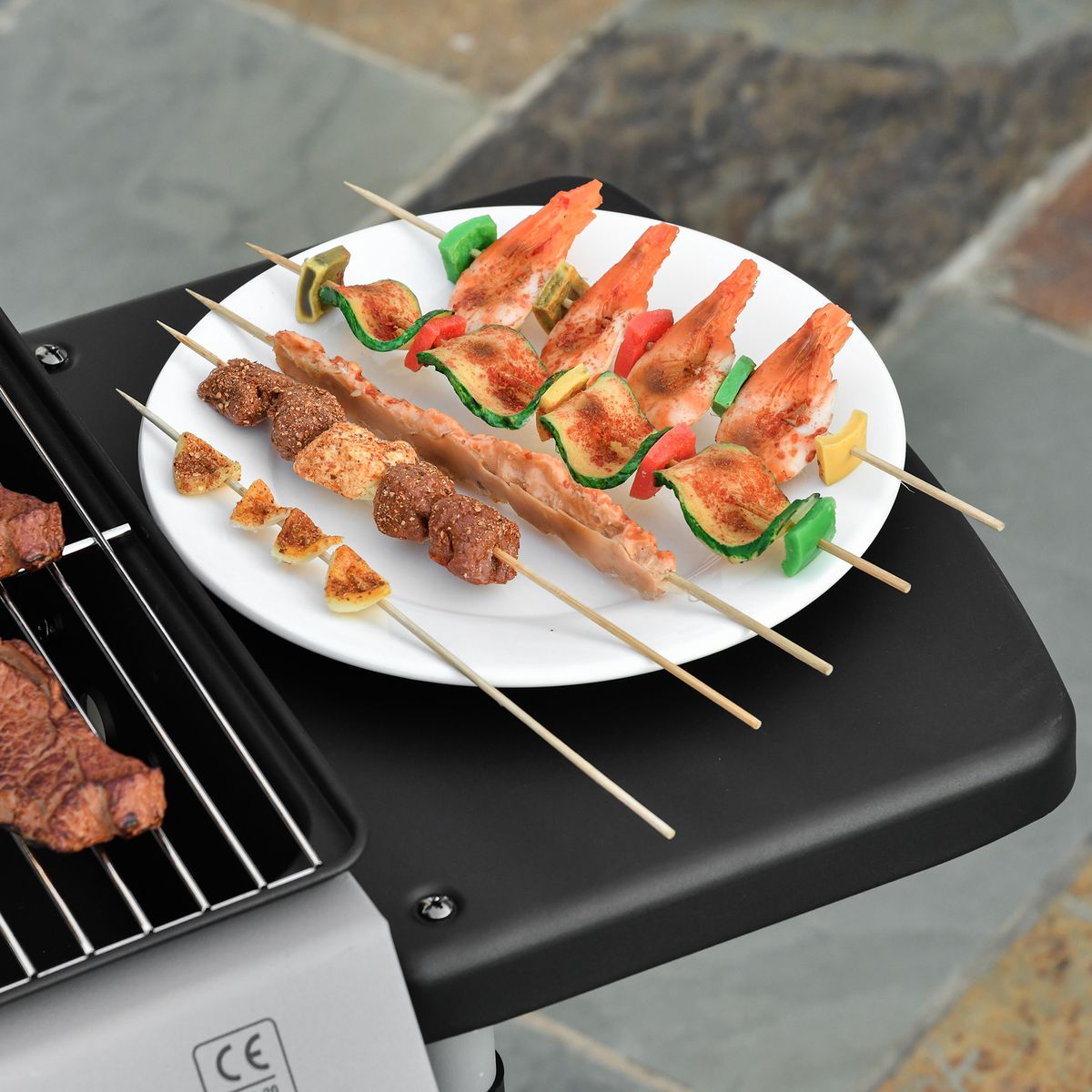Barbacoa de gas Outsunny 2 quemadores 5,6kW con ruedas negro 99x104x49 cm plato