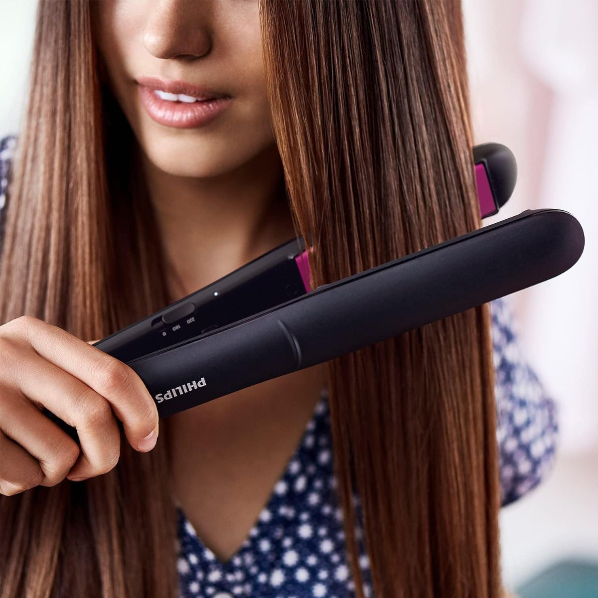 Plancha-de-pelo-Philips-BHS375-00-placas-queratina-y-ceramica-negro-rosa-animada