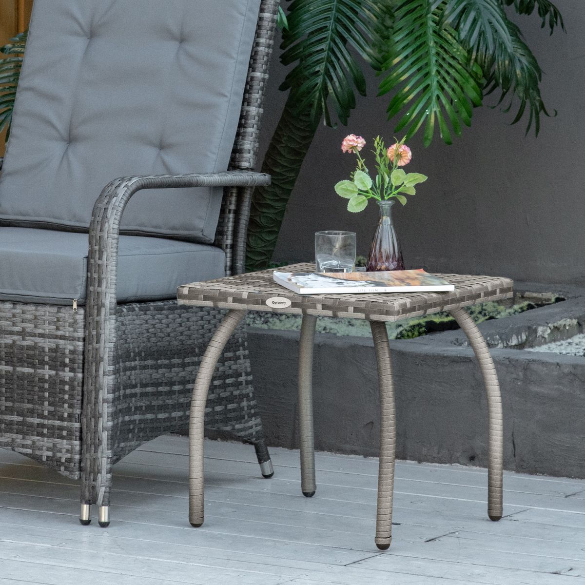 Mesa auxiliar de exterior Puma Outsunny gris 44x45x45 cm animada