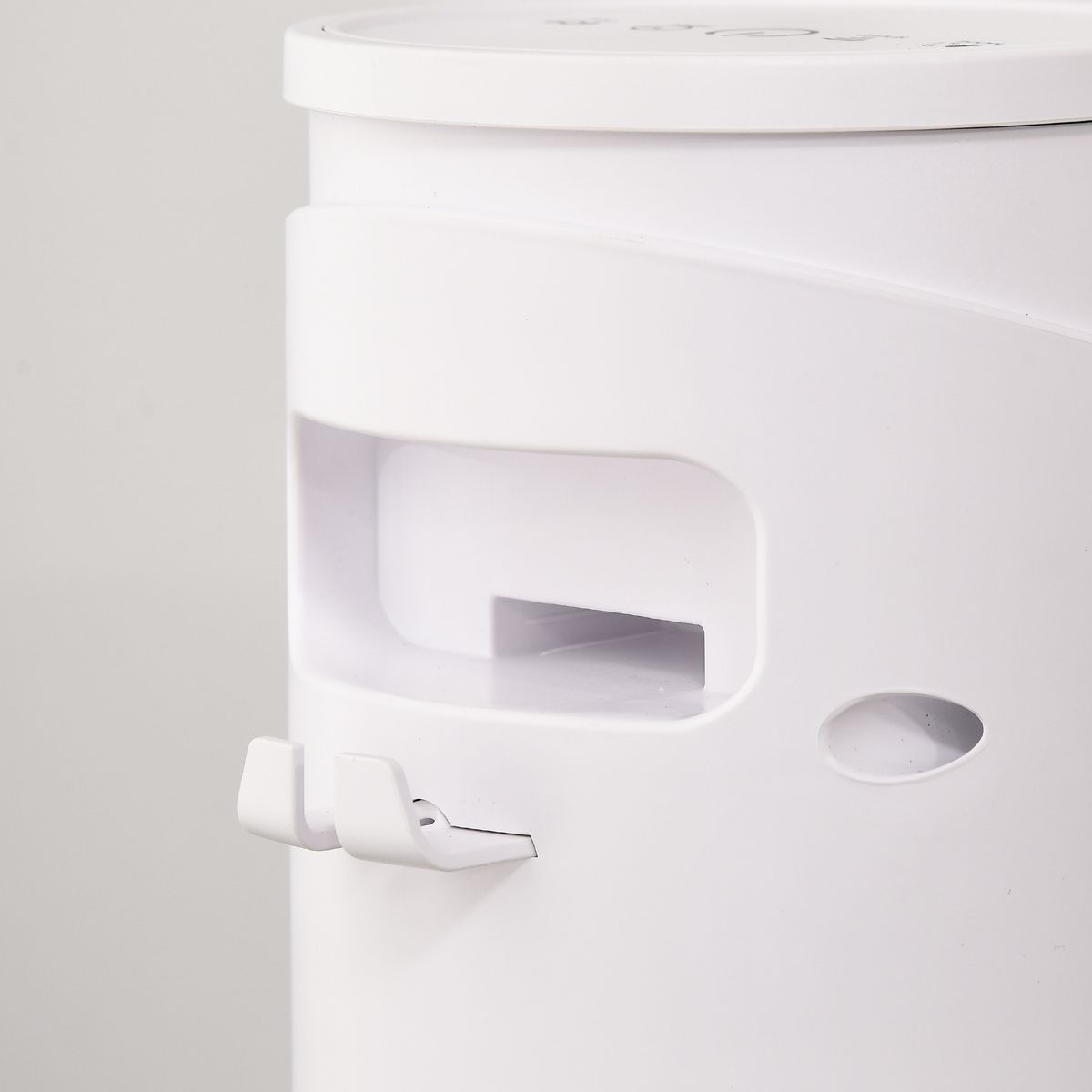 Ventilador de torre Homcom 45W oscilante con mando a distancia blanco Ø31,5x93 cm