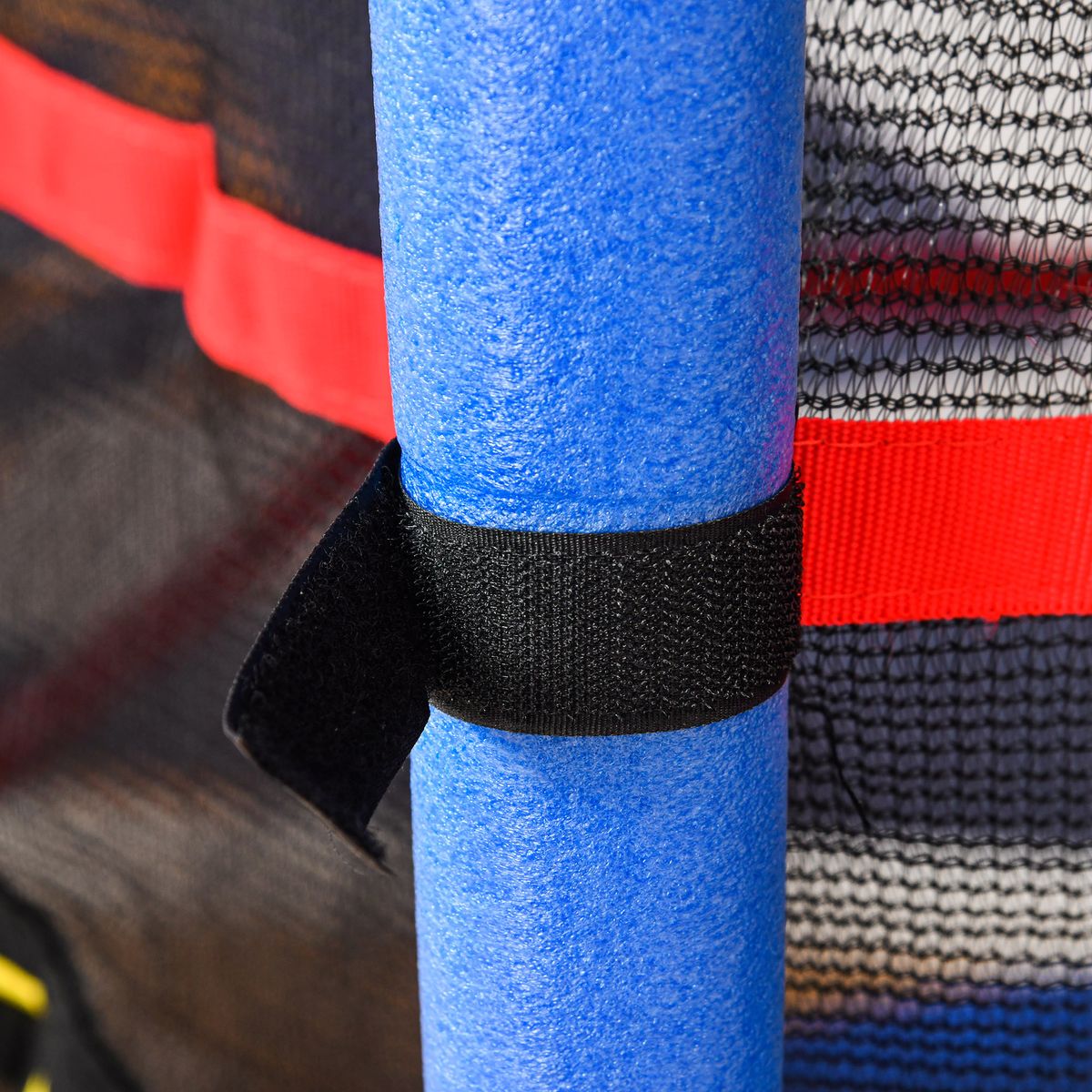 Limpia fondos Outsunny eléctrico con poste telescópico Ø6x162 cm