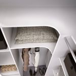 Armario-vestidor-Suit-reversible-2-cajones---3-barras---3-columnas-blanco-205x164-234x141-cm-detalle