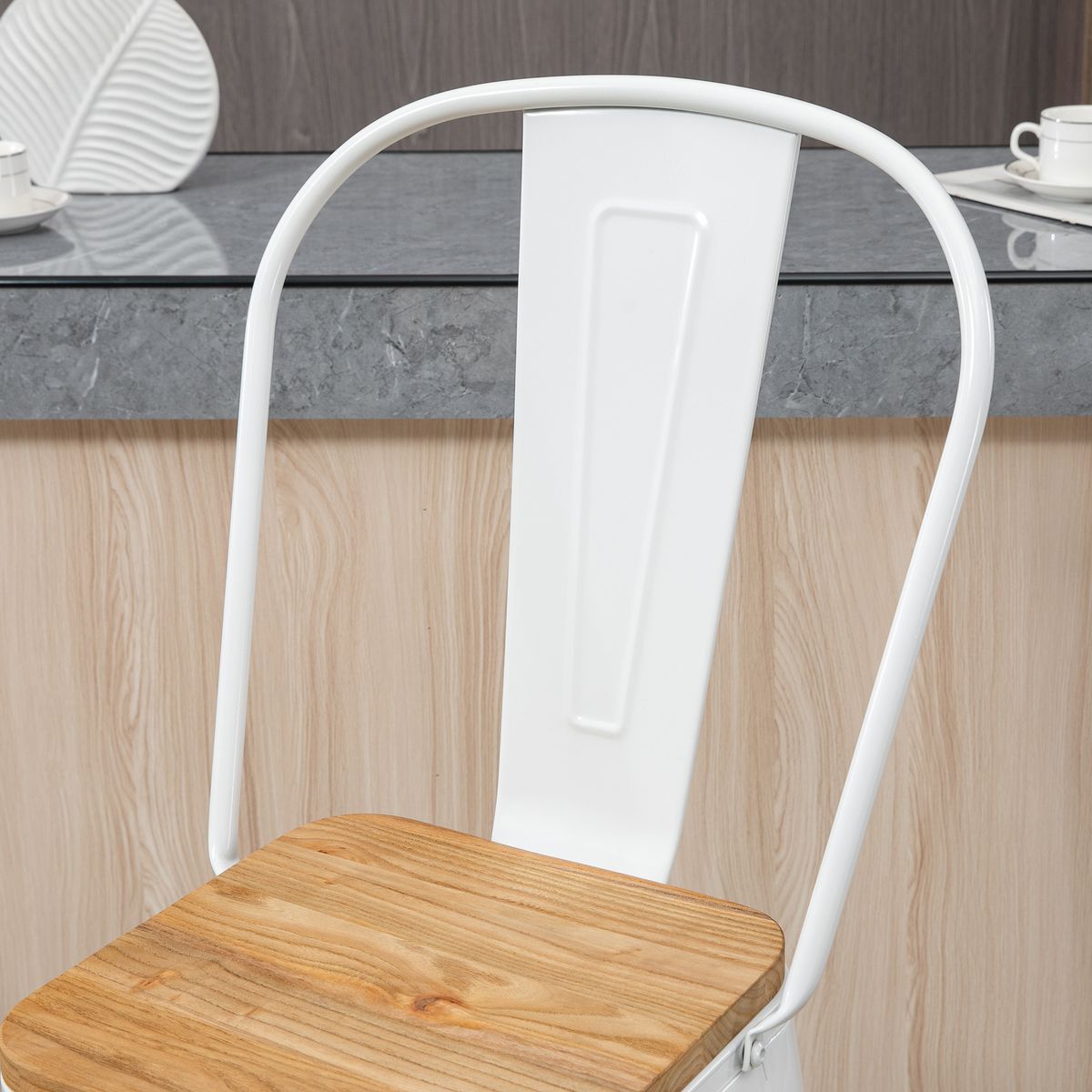 Pack de 4 taburetes Roosky Homcom altos apilables blanco/natural 117x44x48 cm