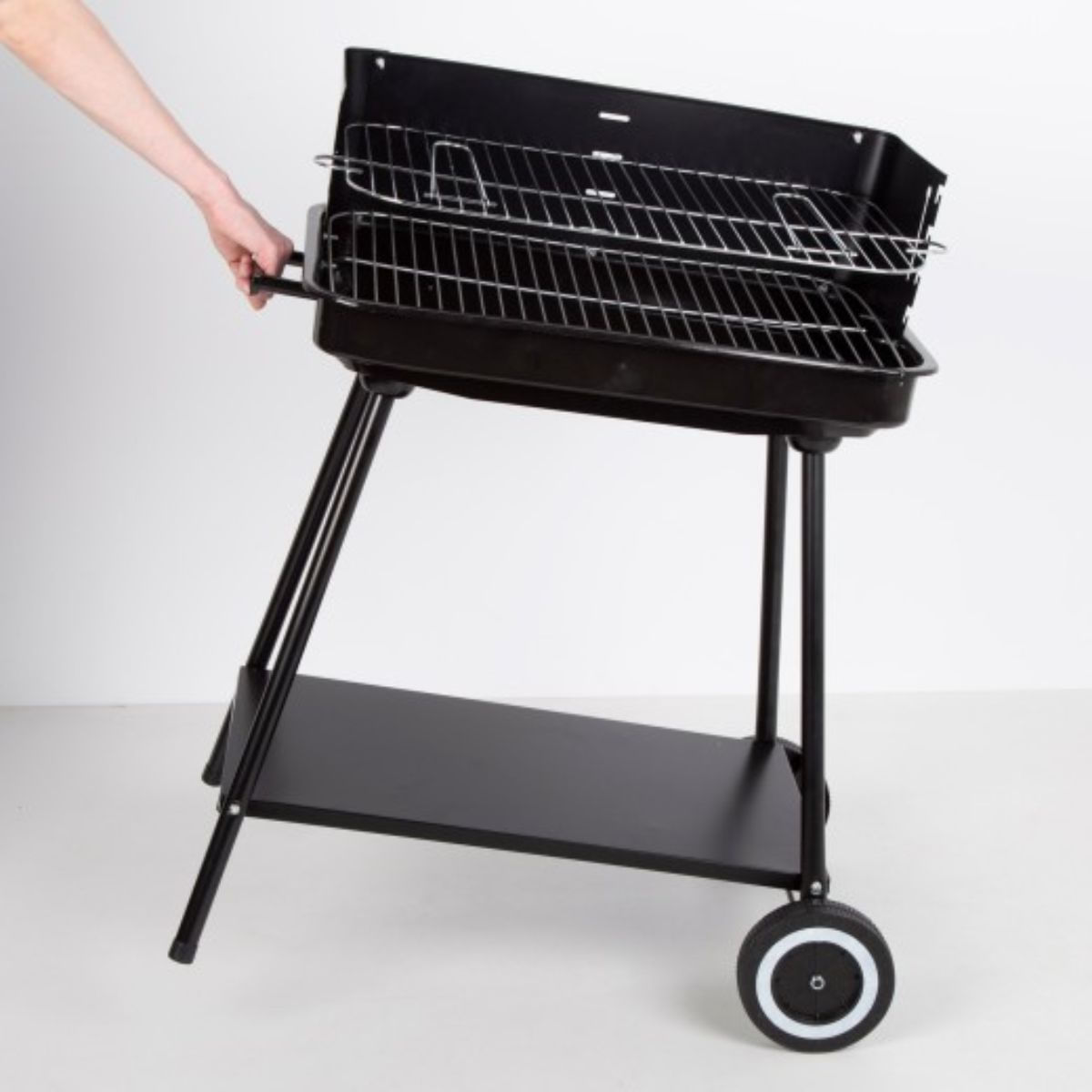 Barbacoa-de-carbon-altura-regulable-con-ruedas-negro-82x55x43-cm-ruedas