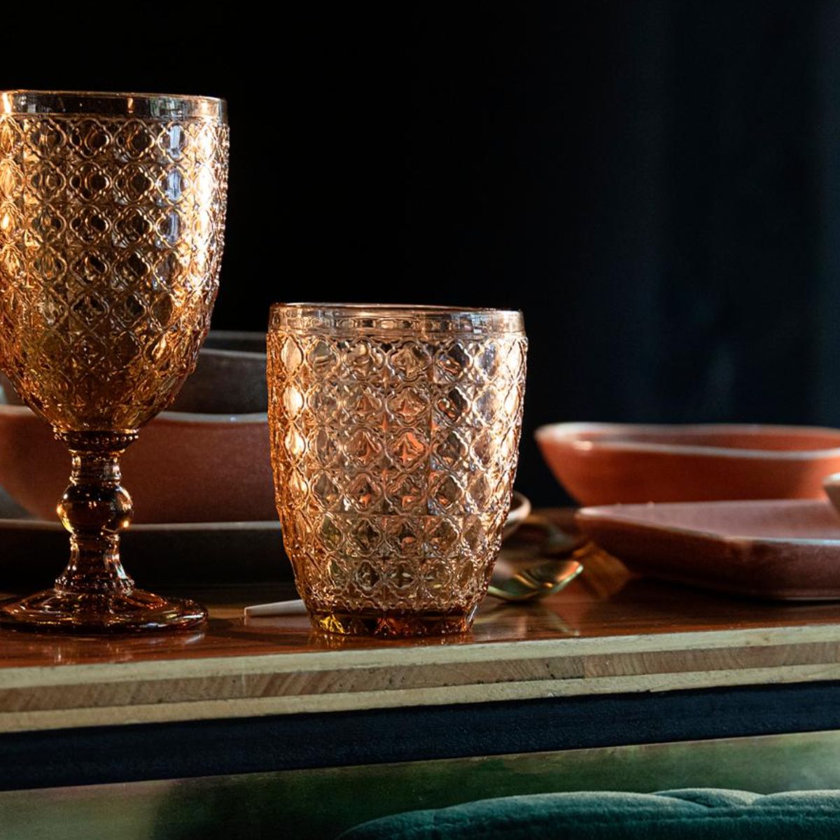 Pack-6-vasos-bajos-Gio-Bidasoa-vidrio-bronce-30-cl-animada