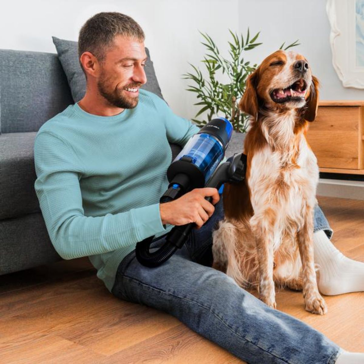 Aspirador-escoba-Cecotec-Conga-Rockstar-8500-Infinity-ErgoWet-Animal-T-4-en-1-680W-100--negro-azul