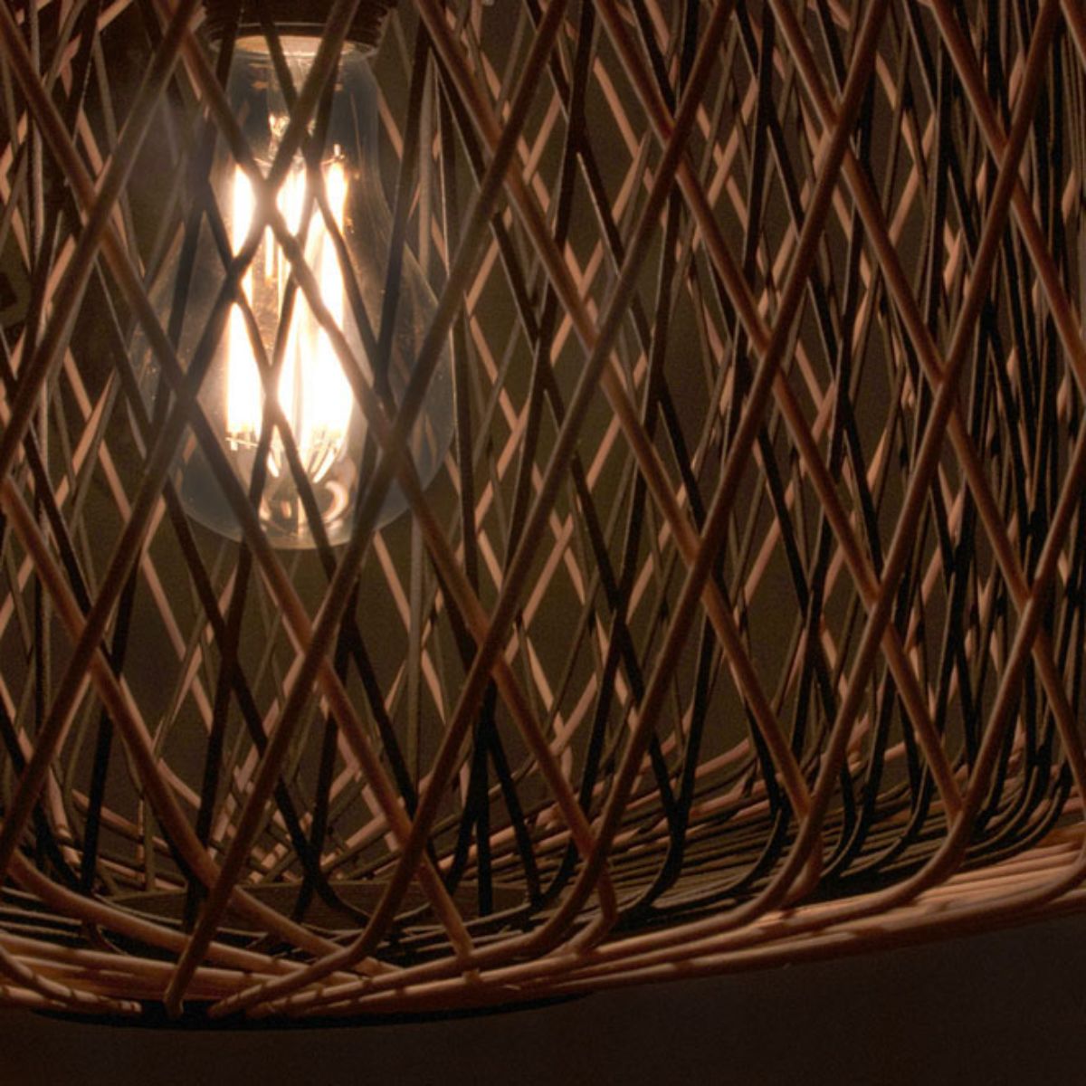 Lampara-de-techo-Bamboo-Lumit-60W-altura-regulable-bambu-natural-negro-Ø39-cm-bombilla