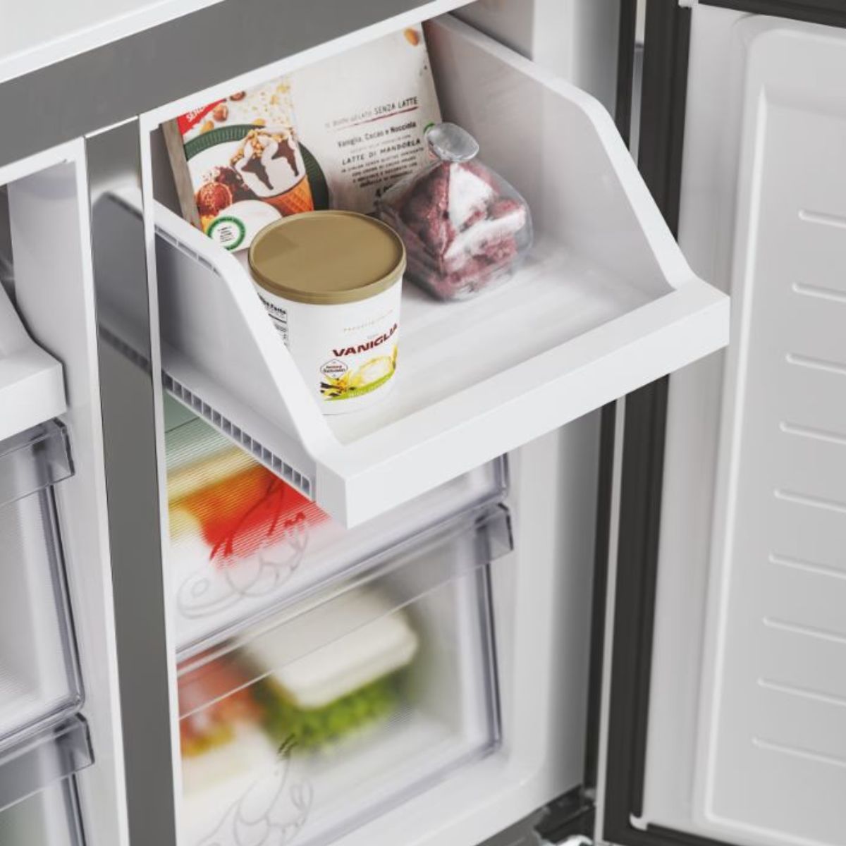 Frigorifico-americano-Candy-CFQQ5T817EWPS-No-Frost-dispensador-463L-plata-E-1815-cm-bandeja