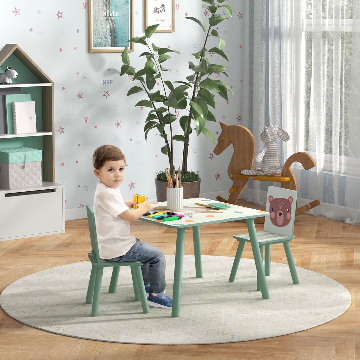 Conjunto de mesa y 2 sillas infantiles River Zonekiz +3A verde animada