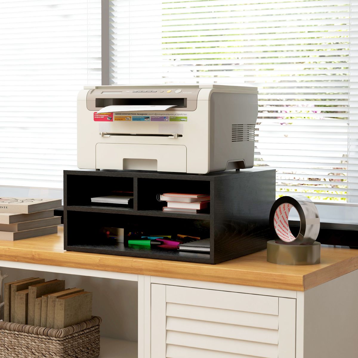 Mueble auxiliar Maho Homcom 3 compartimentos negro 22,5x47x40 cm