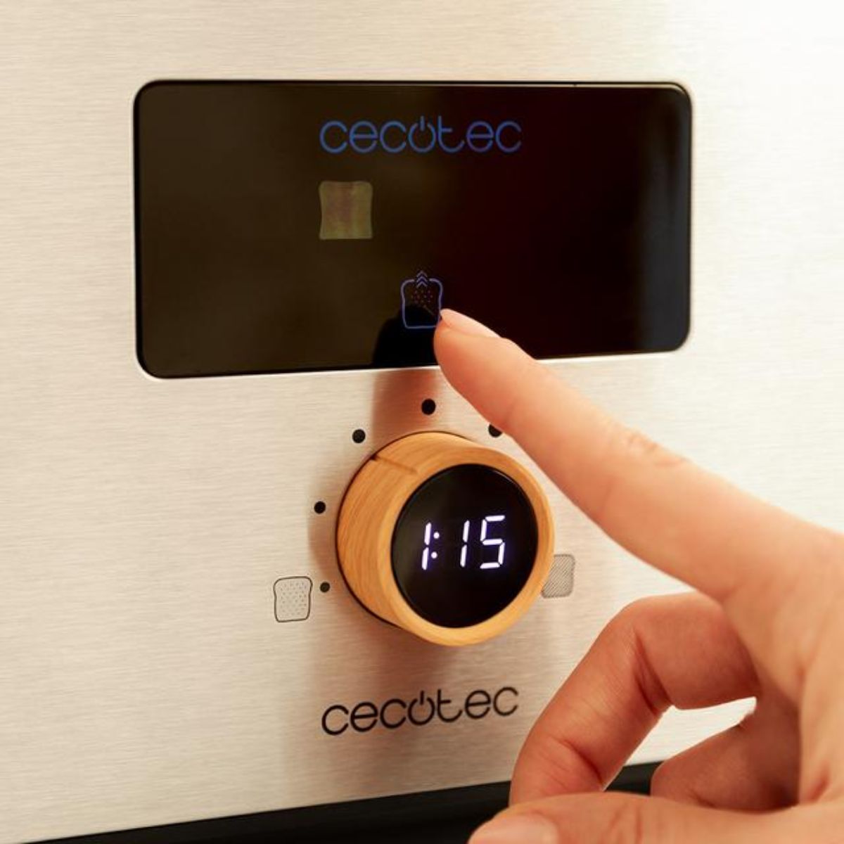 Tostador-Cecotec-Touch-Toast-Double-950W-2-ranuras-cortas-acero-inox-control