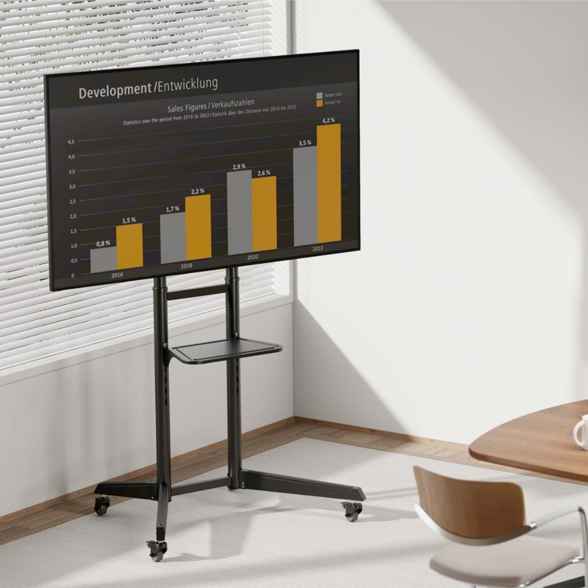Soporte-de-TV-de-suelo-Asiens-FT70TE-211-37’’-70’’-con-ruedas---bandeja-negro-1665-cm-animada