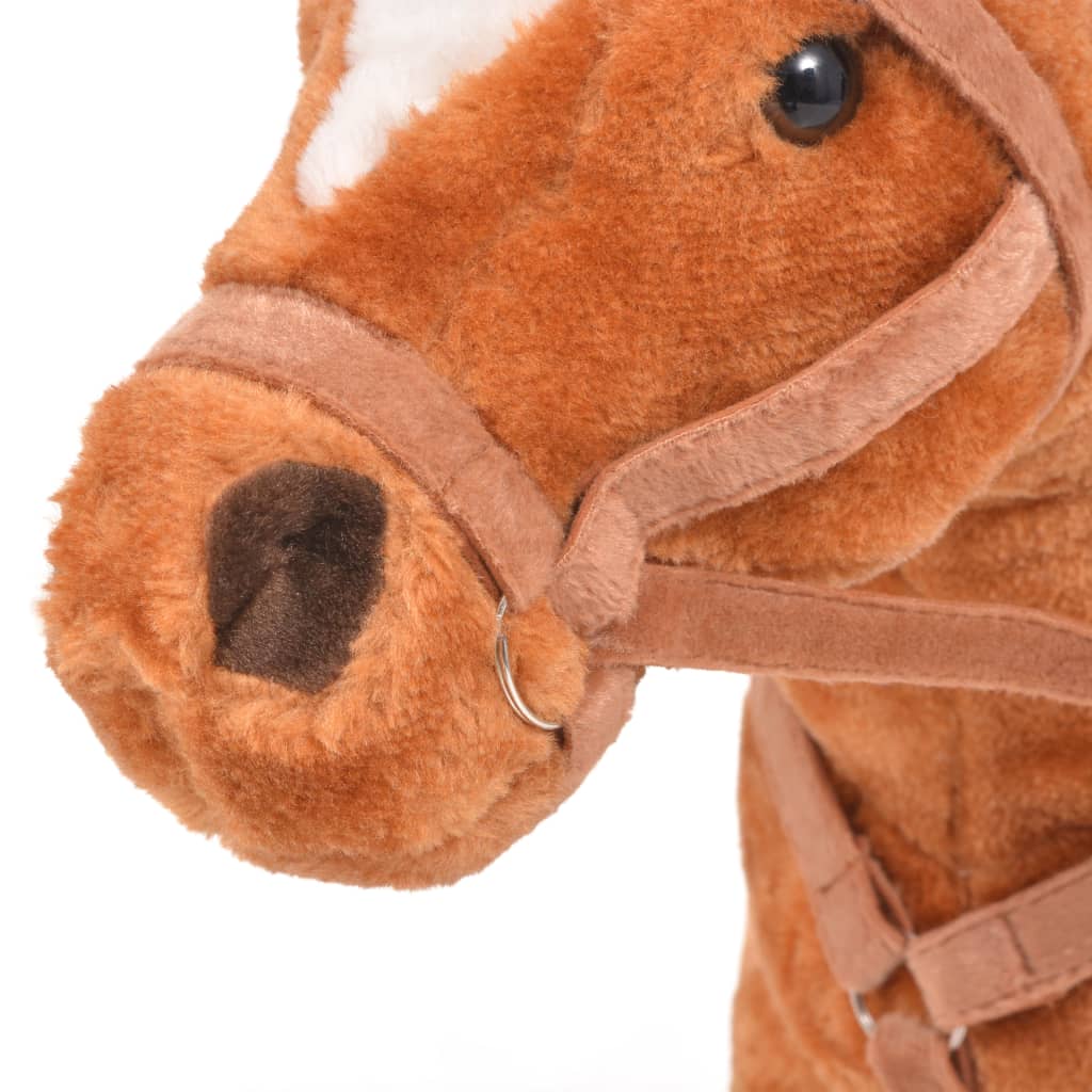 Caballo de juguete de peluche con montura marrón 60x64 cm detalle