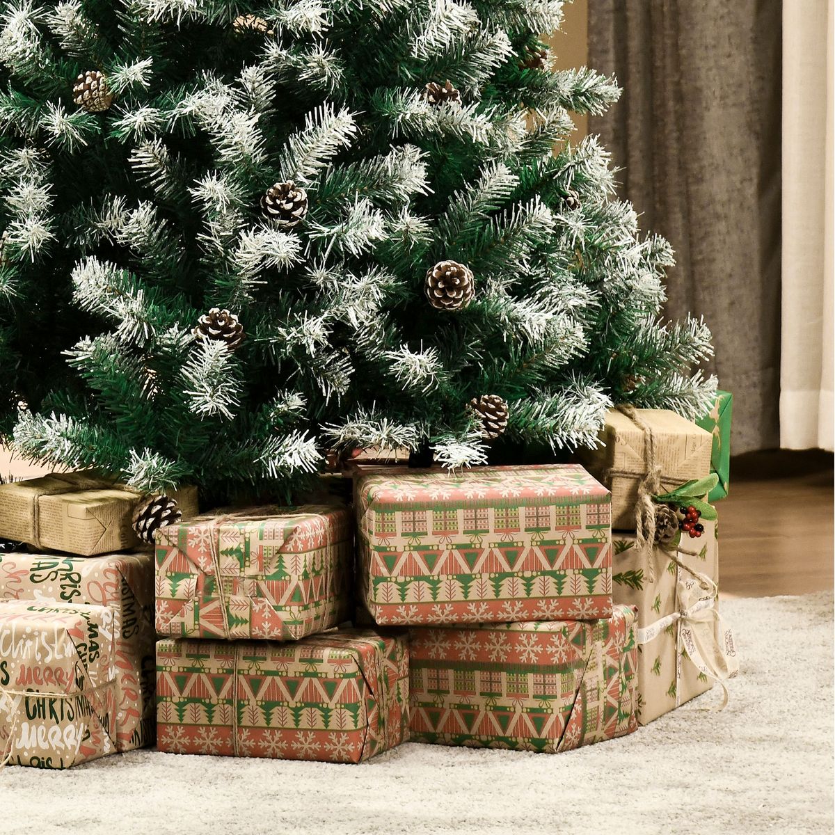 Árbol de Navidad Homcom 800 ramas con decoración efecto nieve verde Ø103x180 cm