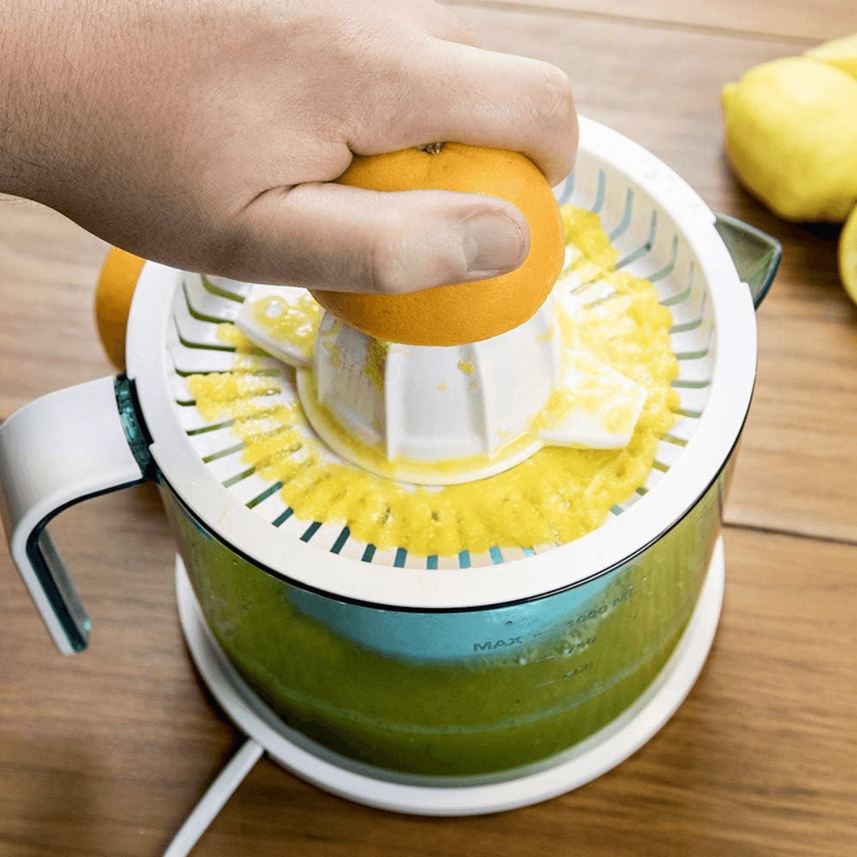 Exprimidor eléctrico Cecotec ZitrusEasy 40W filtro BPA azul/blanco exprimidor