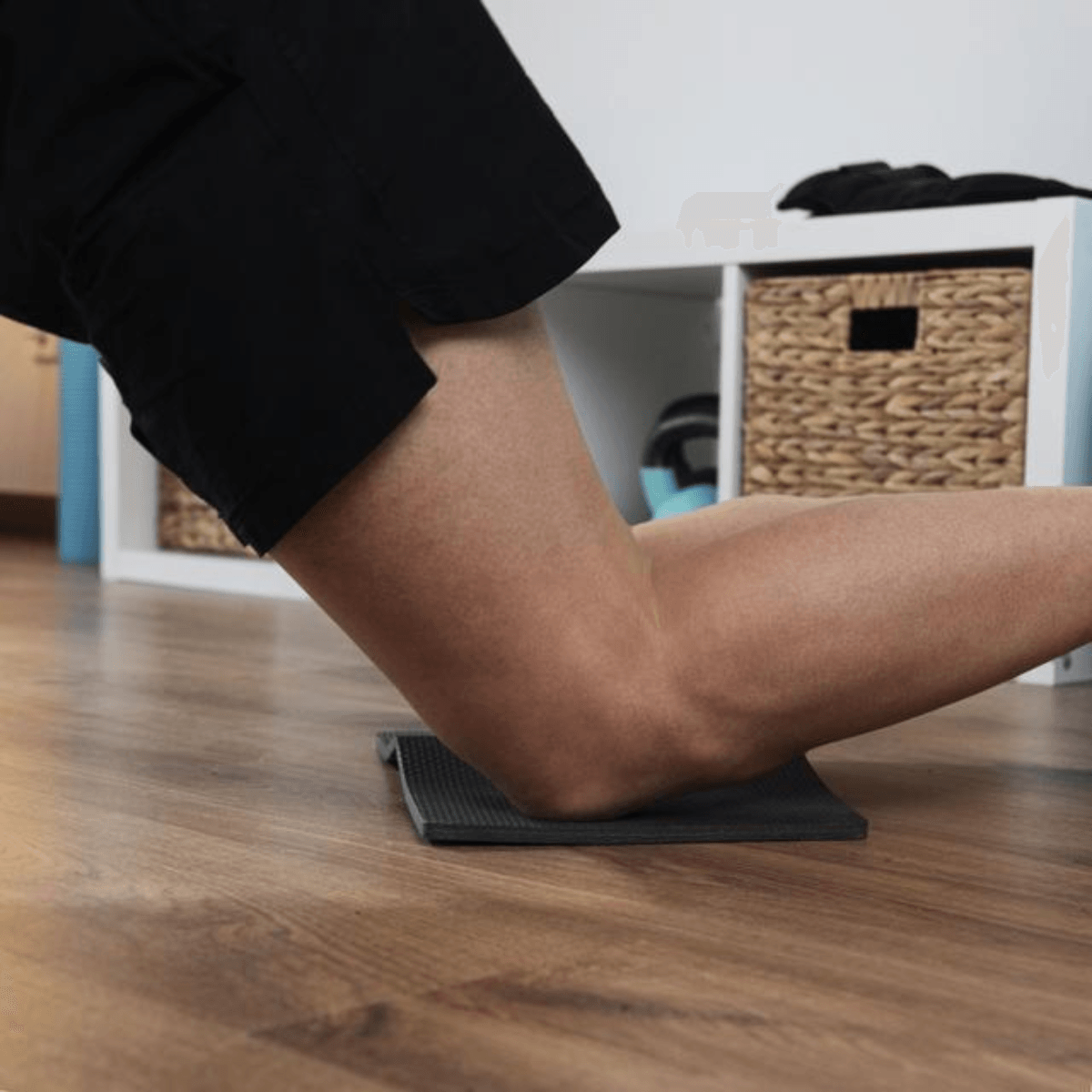 Rueda para abdominales Cecotec Drumfit AB Fit con esterilla acolchada azul/negro esterilla