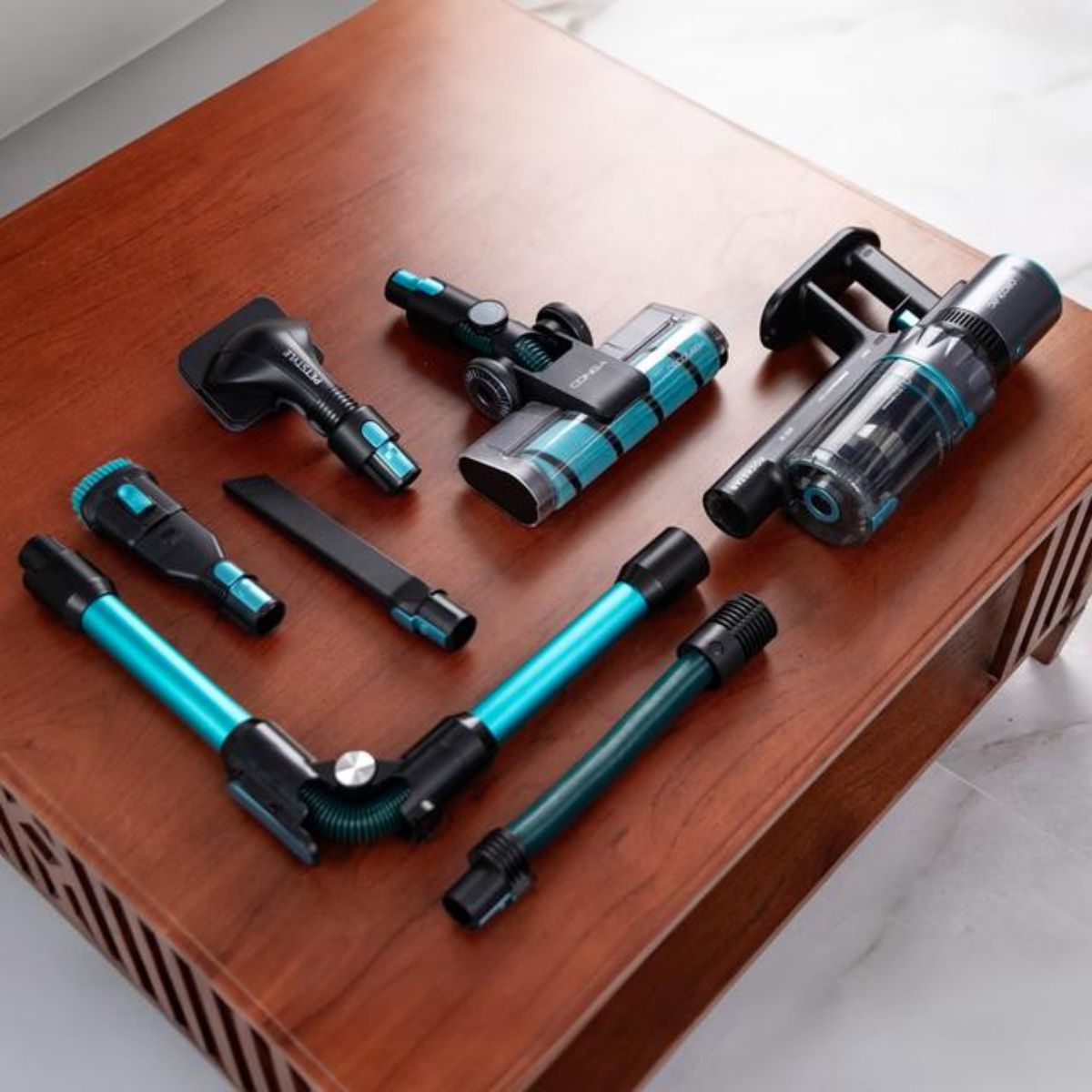 Aspirador escoba Cecotec Conga Rockstar 2500 Thunder Flex Animal 400W sin bolsa negro/azul