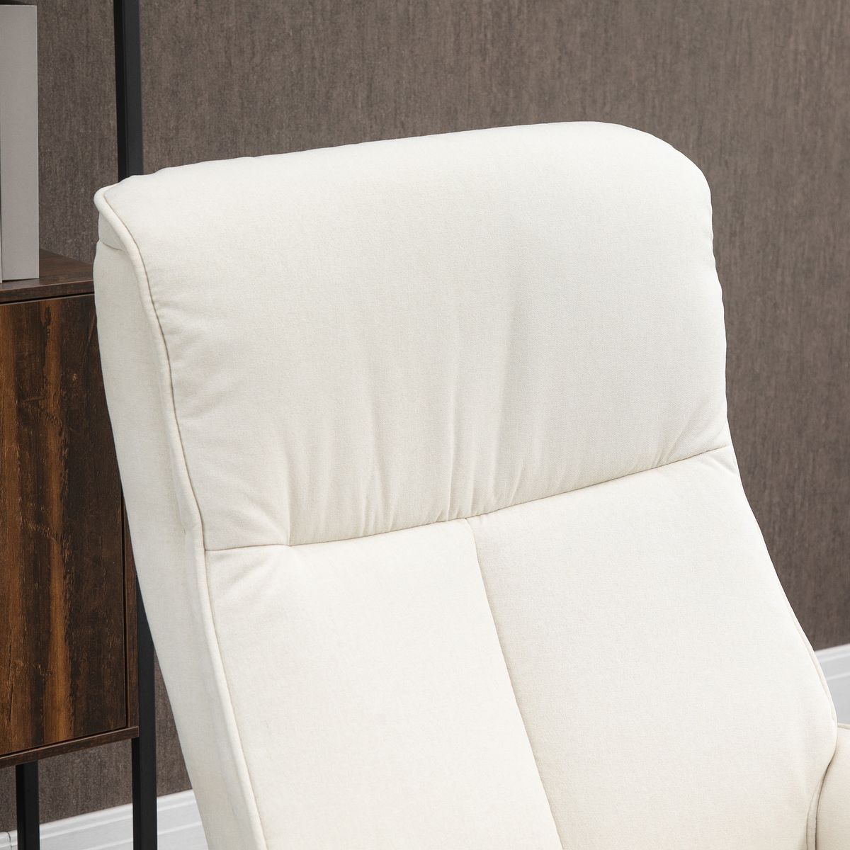 Sillón de masaje Urano Homcom 10 puntos de masaje + reposapiés crema 110x84x68,5 cm